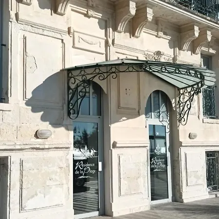 Bord De Avec Piscine Apartment *
