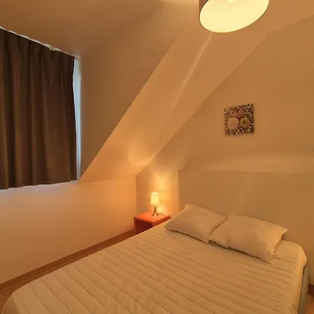 Apartment Bord De Avec Piscine *